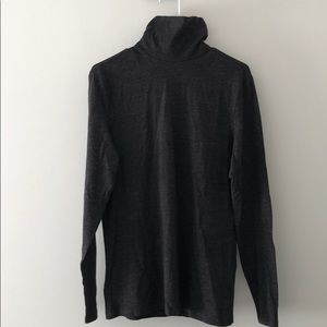 Brand new H&M long sleeve turtleneck men - MED